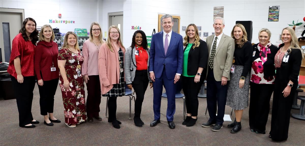 Govenor Roy Cooper visit to Pinewooe Elementary School