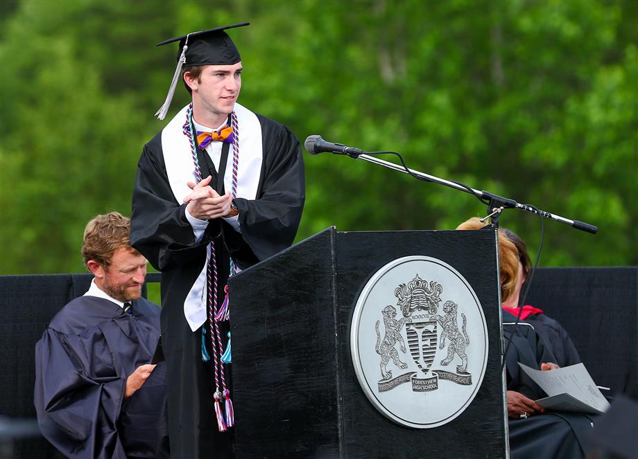 Graduation 2021 / Forestview High School - Class of 2021