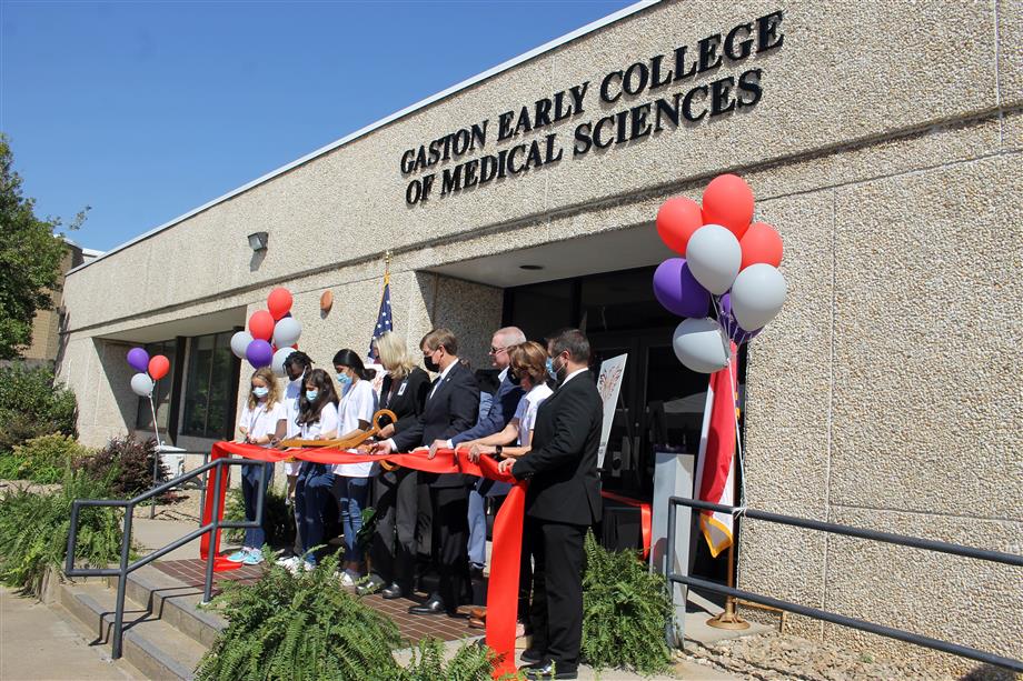 Gaston Early College of Medical Sciences Ribbon Cutting