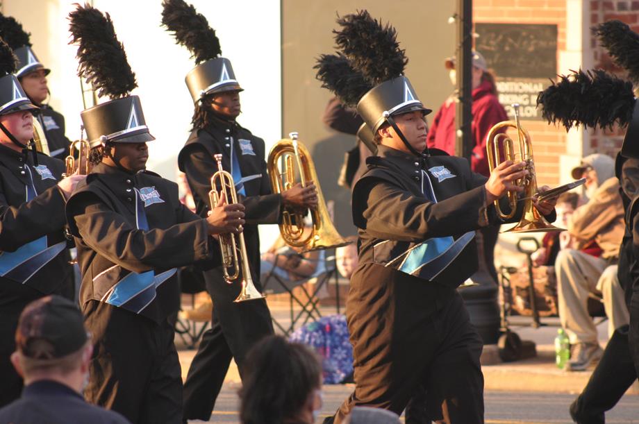 Hunter Huss High School Marching Band, Gastonia Parade