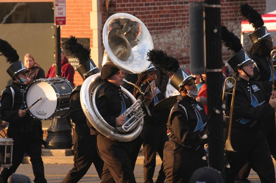 Hunter Huss High School Marching Band, Gastonia Parade