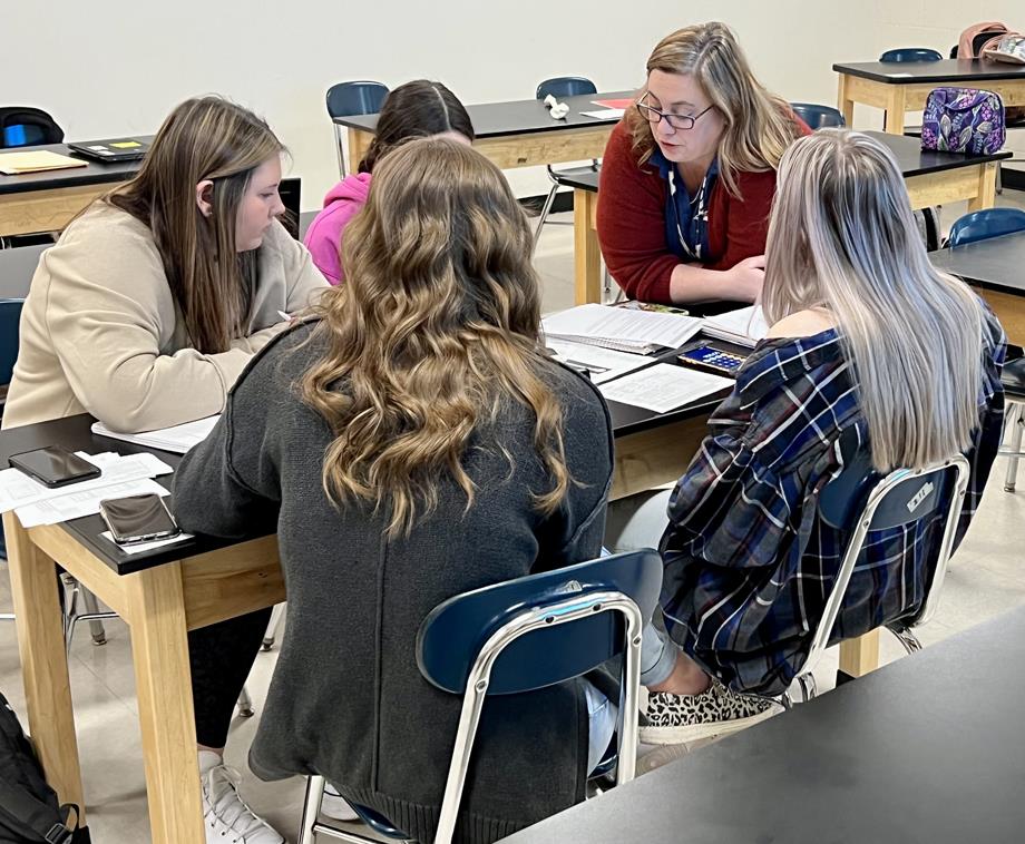 Students in the Biomedical Technology class are working on a forensic assignment.