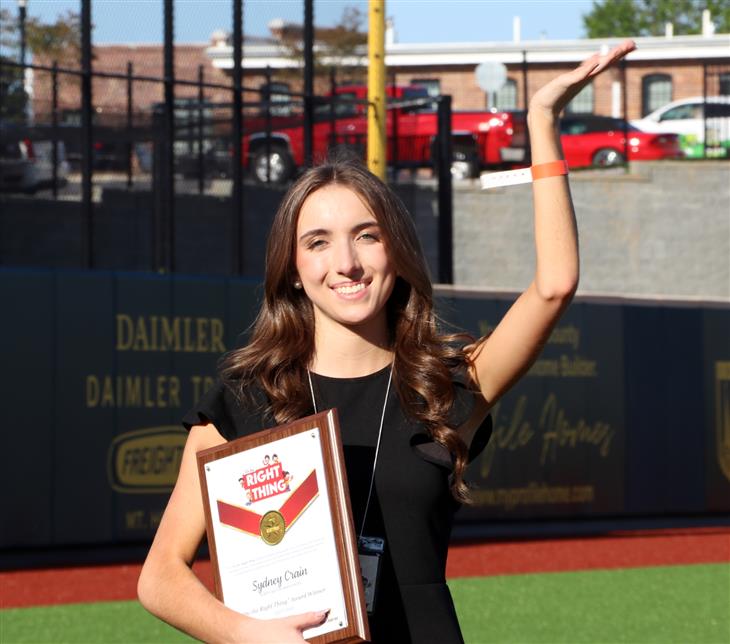 ‘Do the Right Thing’ winners recognized at baseball game