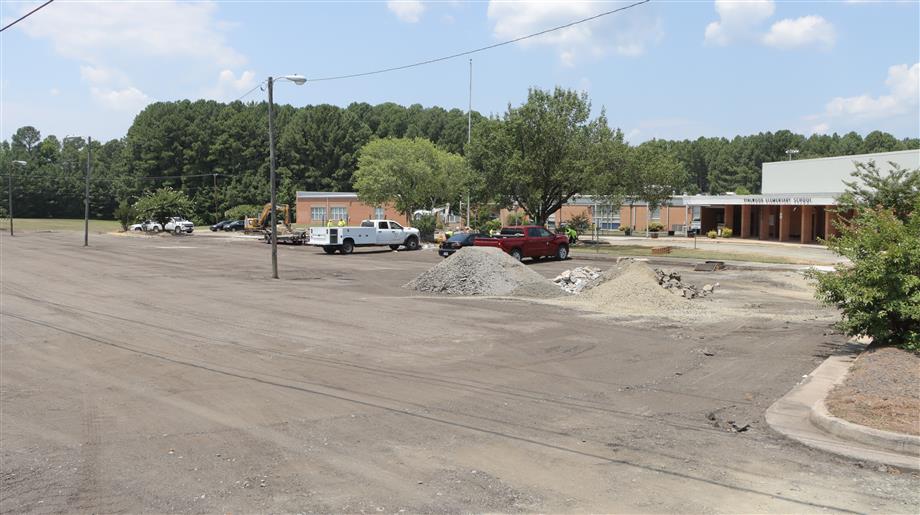 Pinewood Elementary School Paving