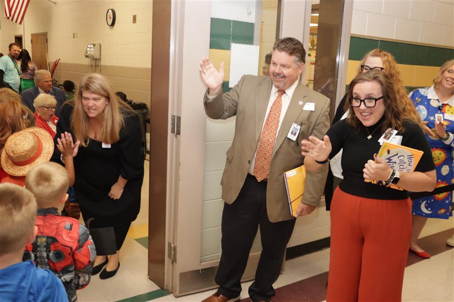 Bessemer City Primary hosted the school’s annual Storybook Character Parade. Students dressed up as characters from their favorite books and had guest readers read books to them.
